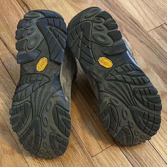Merrell Moab 2 Mid Hiking Boots - Picture 8 of 9